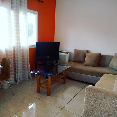 Residence Jardin Tropical Яунде Экстерьер фото