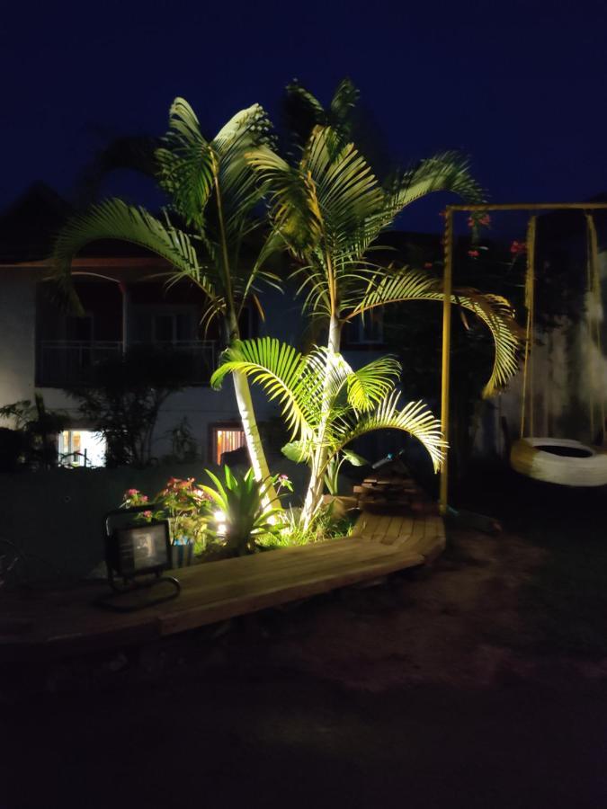 Residence Jardin Tropical Яунде Экстерьер фото