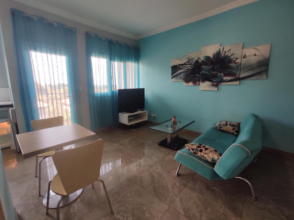 Residence Jardin Tropical Яунде Экстерьер фото
