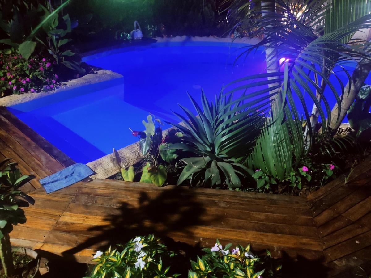Residence Jardin Tropical Яунде Экстерьер фото
