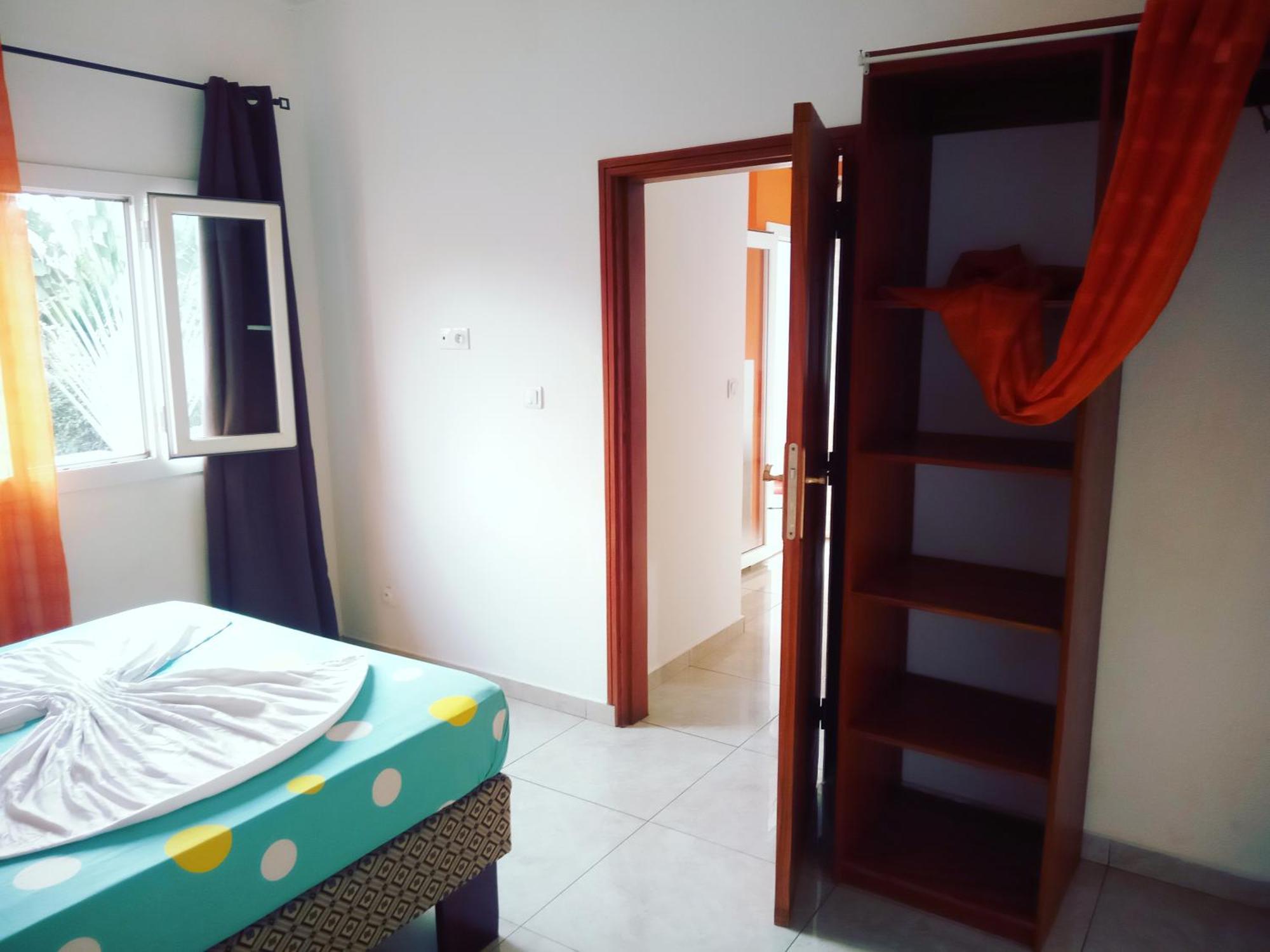 Residence Jardin Tropical Яунде Экстерьер фото