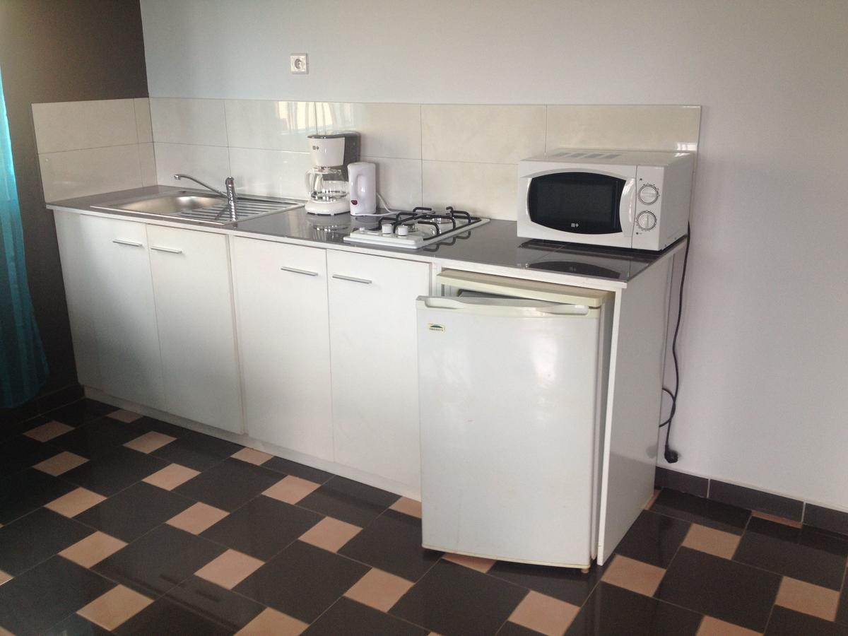 Residence Jardin Tropical Яунде Экстерьер фото
